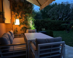 Appartement MOUGINS, moderne et cozy, piscine tennis pétanque et golf à 2 mns